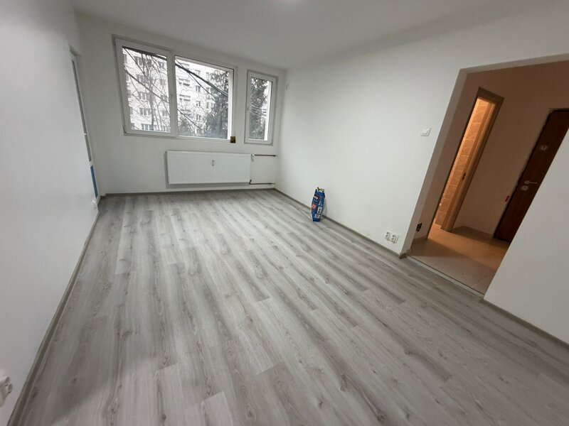 Dristor 3 minute metrou