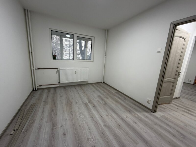 Dristor 3 minute metrou